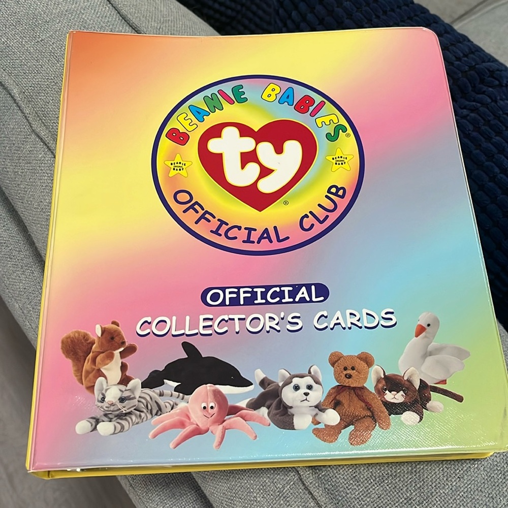 TyBeanie Babies collectors album plus cards plus 42 extra cards